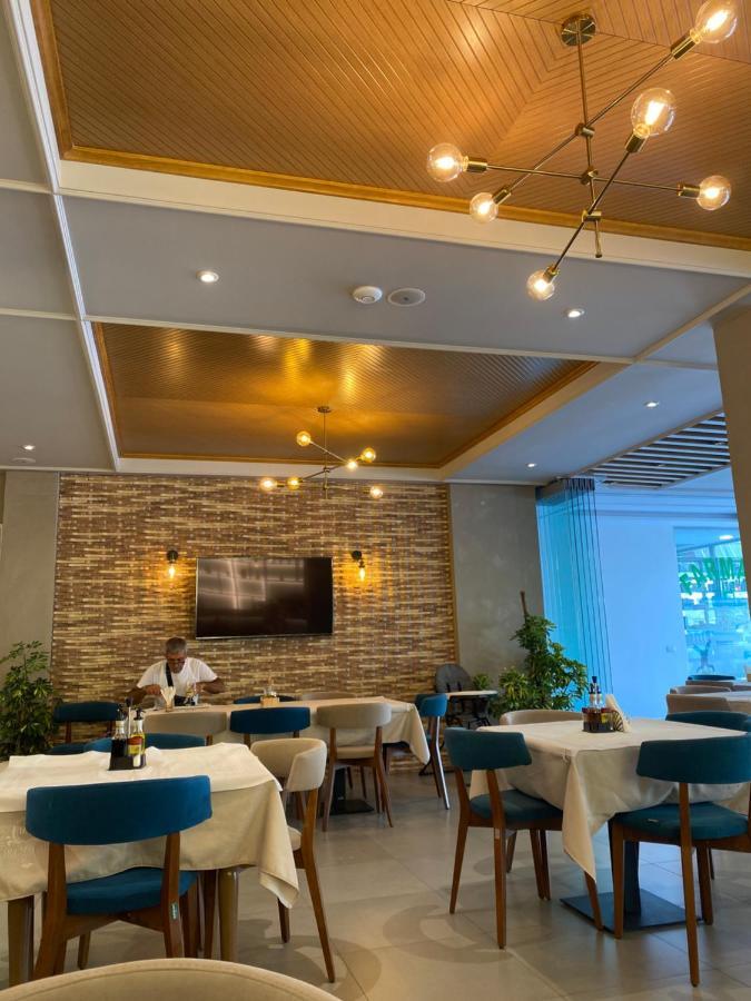 Hotel Vila Mare Durrës Exteriér fotografie
