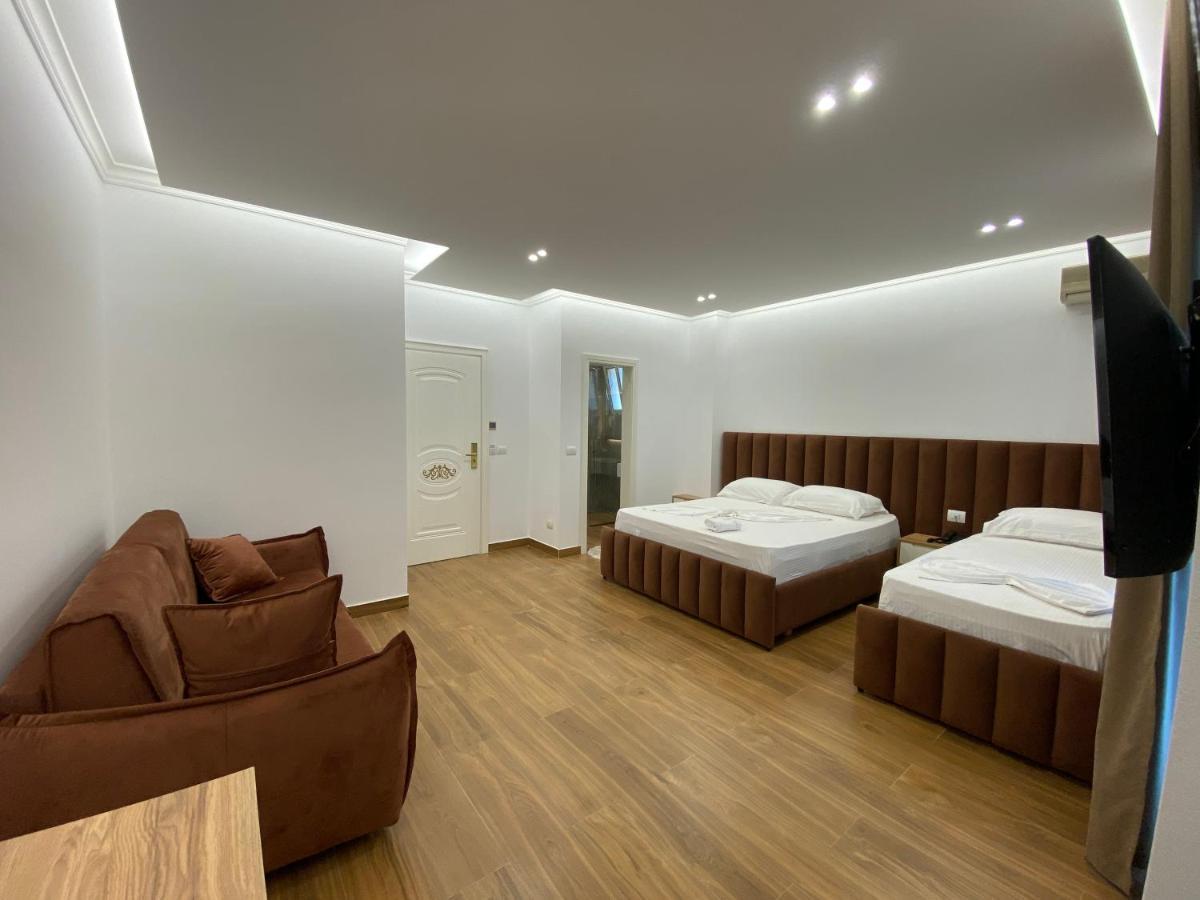 Hotel Vila Mare Durrës Exteriér fotografie
